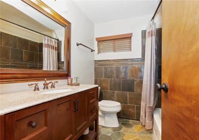 353 Mittry, Lake Arrowhead, CA 92352