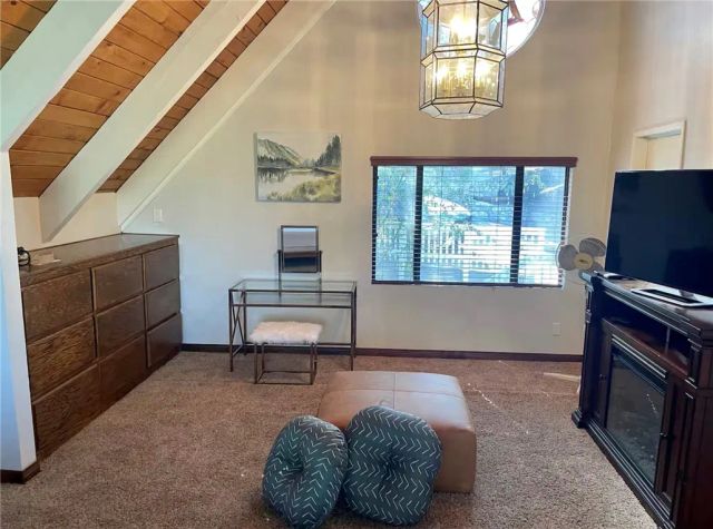 353 Mittry, Lake Arrowhead, CA 92352