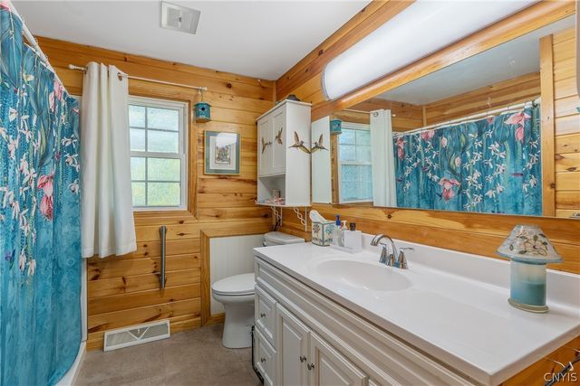 5657 Stevens Drive, Cicero, NY 13039