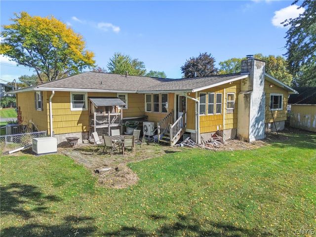 5657 Stevens Drive, Cicero, NY 13039