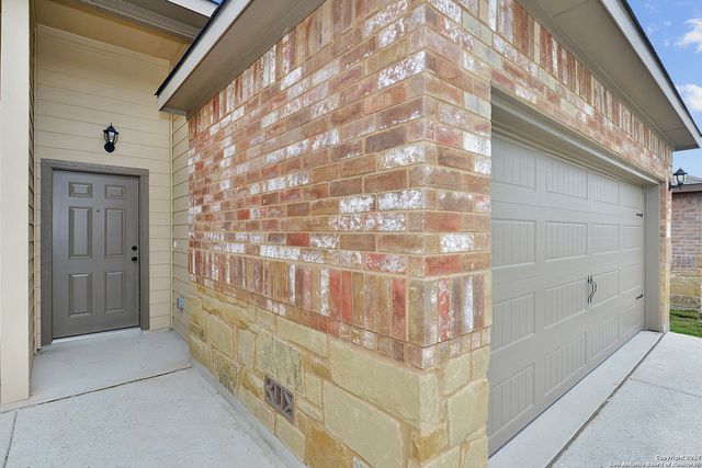 2557 PAHMEYER RD, New Braunfels, TX 78130