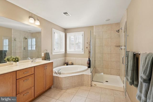 2839 MONROE ST, Falls Church, VA 22042