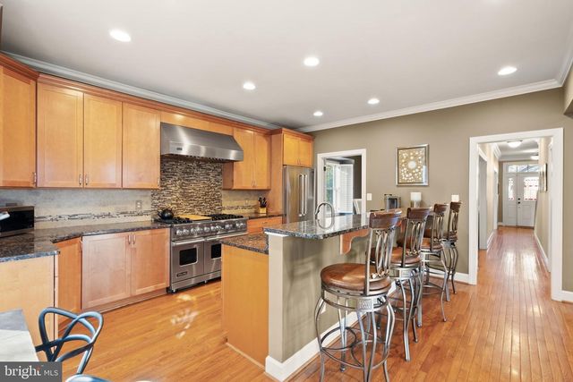 2839 MONROE ST, Falls Church, VA 22042