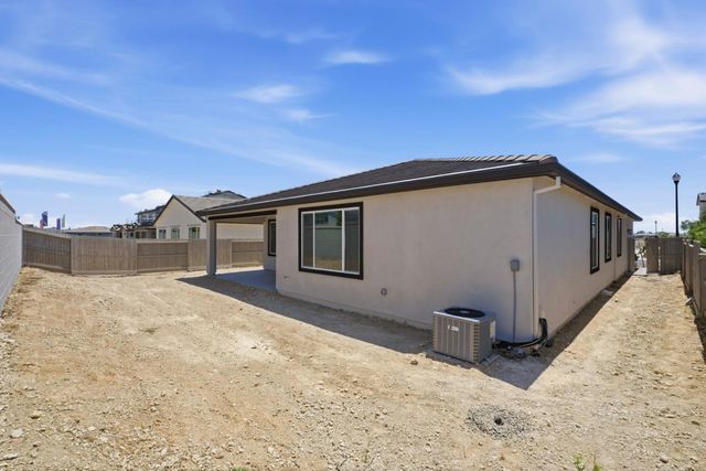 1425 Marmo Cir, Roseville, CA 95747