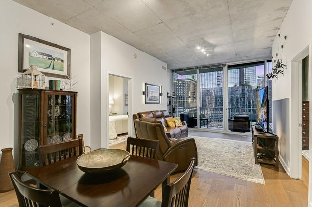 360 Nueces ST 1405, Austin, TX 78701