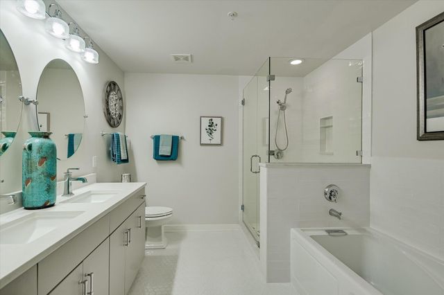 360 Nueces ST 1405, Austin, TX 78701