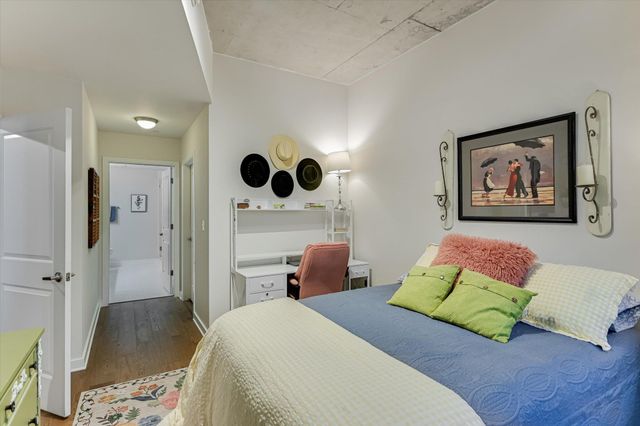 360 Nueces ST 1405, Austin, TX 78701