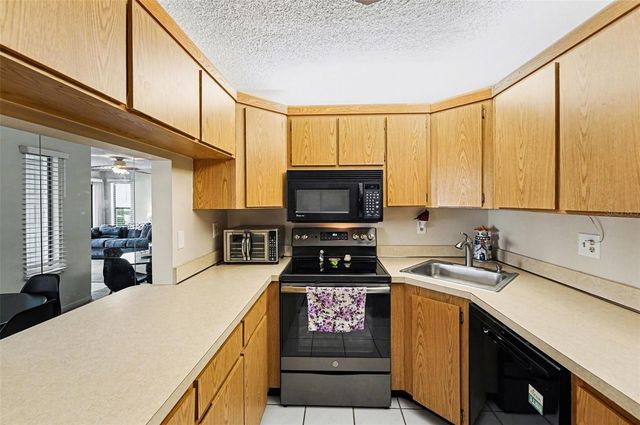 1261 PINE RIDGE CIRCLE W D1, Tarpon Springs, FL 34688