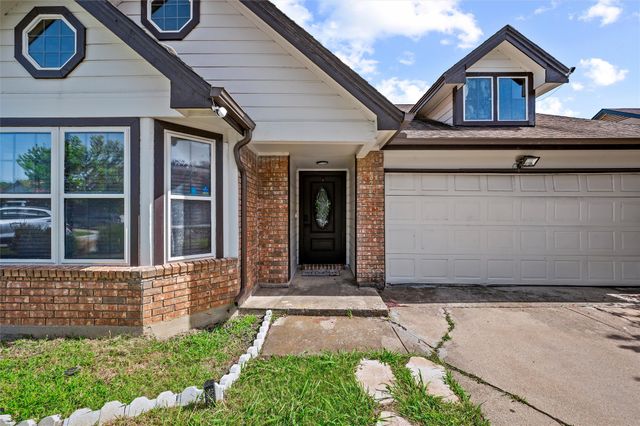 3253 Beavers Bend Trail, Grand Prairie, TX 75052