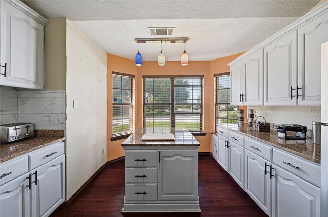 3253 Beavers Bend Trail, Grand Prairie, TX 75052