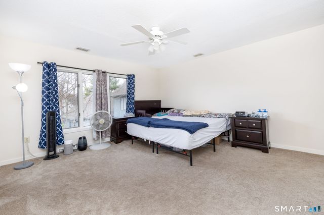 46 Macintosh Lane 46, Glastonbury, CT 06033