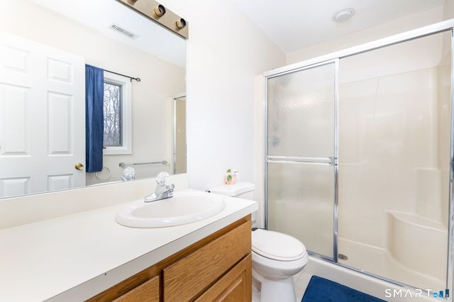 46 Macintosh Lane 46, Glastonbury, CT 06033