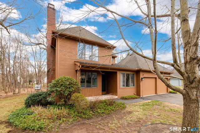 46 Macintosh Lane 46, Glastonbury, CT 06033