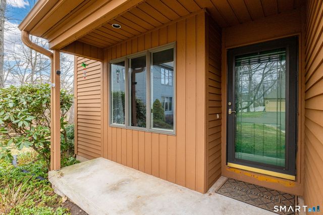 46 Macintosh Lane 46, Glastonbury, CT 06033