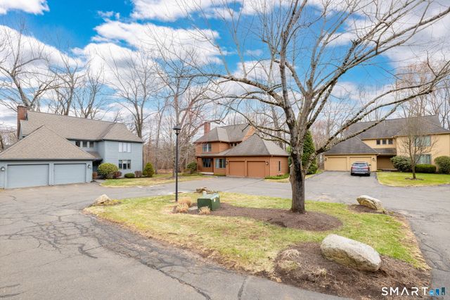 46 Macintosh Lane 46, Glastonbury, CT 06033