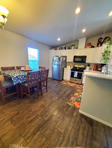 21621 Sandia Road 131, Apple Valley, CA 92308