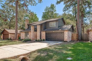 6 N Waxberry Road, The Woodlands, TX 77381