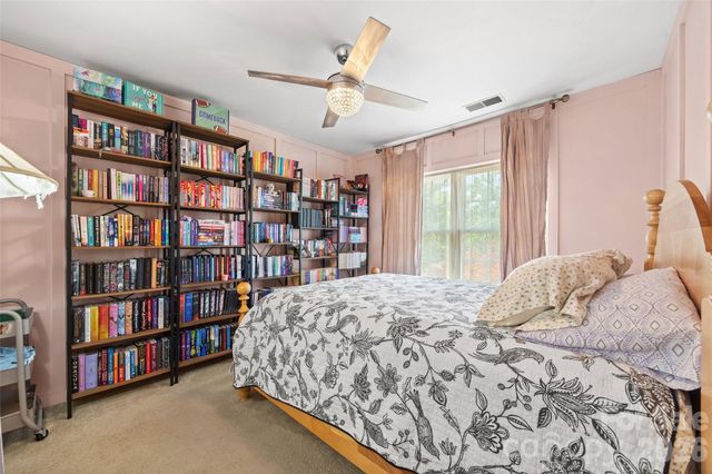 3310 Burnage Hall Road, Harrisburg, NC 28075