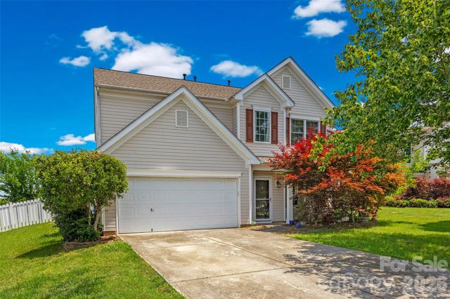 3310 Burnage Hall Road, Harrisburg, NC 28075
