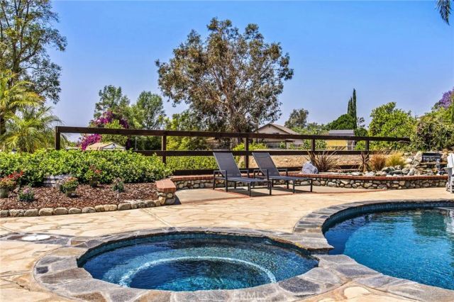 8523 Quarter Horse, Rancho Cucamonga, CA 91701