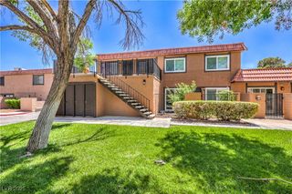 250 Shadybrook Lane D, Las Vegas, NV 89107