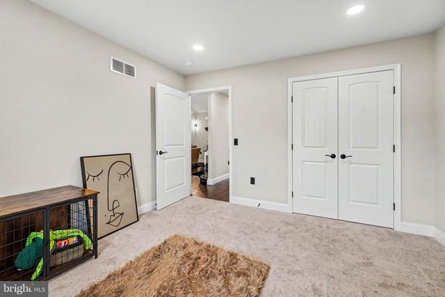 227 DAISY DR, Lebanon, PA 17046
