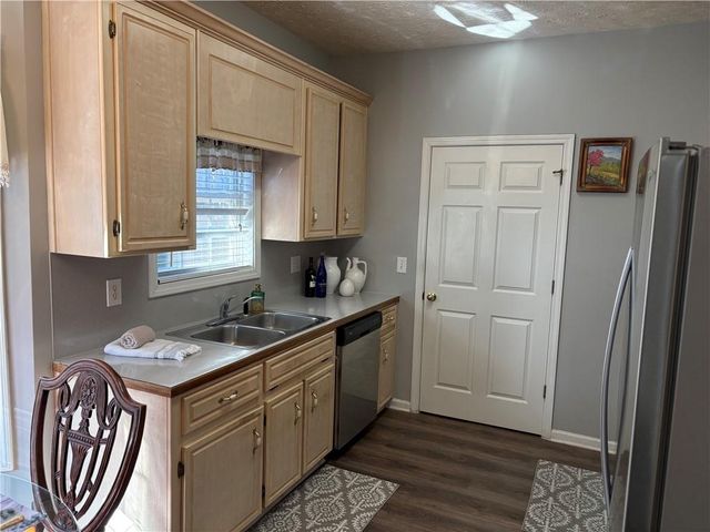 132 Carl Barrett Drive, Canton, GA 30115