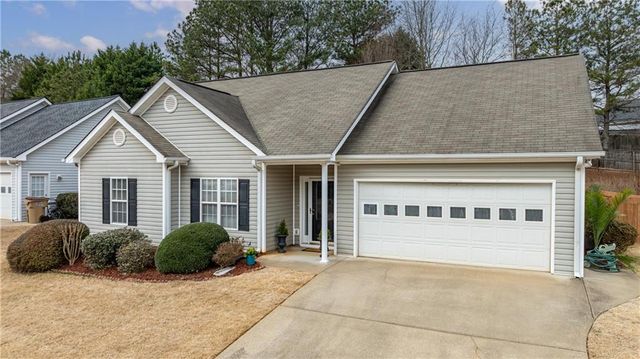 132 Carl Barrett Drive, Canton, GA 30115