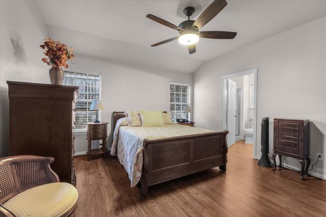 1013 Teresa Court, Granbury, TX 76048