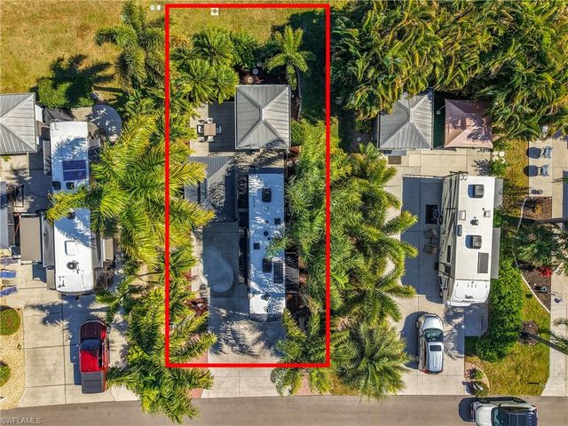 10074 Parkwood Dr., Fort Myers, FL 33905