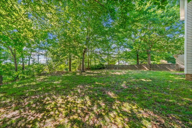 3327 S Senseney Cir, Clarksville, TN 37042