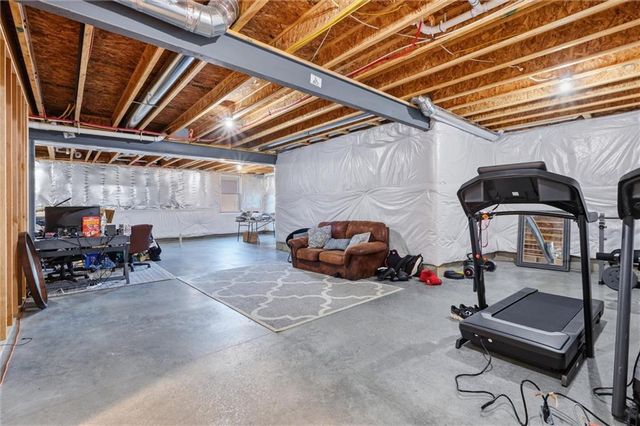 3306 N 109th Terrace, Kansas City, KS 66109