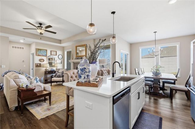 3306 N 109th Terrace, Kansas City, KS 66109