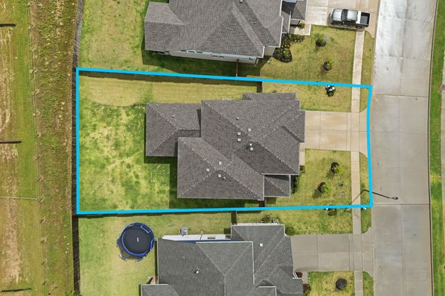 20046 Parkland Gates Drive, Montgomery, TX 77316