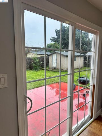 26847 Gaither Way, Hayward, CA 94544