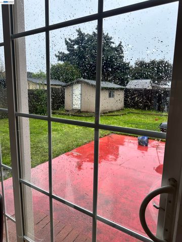 26847 Gaither Way, Hayward, CA 94544