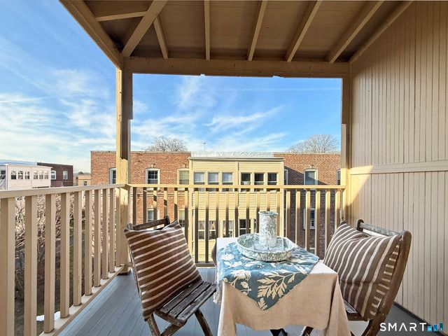 27 Nash Lane 5, Bridgeport, CT 06605