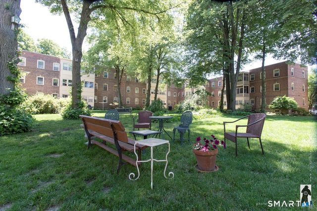 27 Nash Lane 5, Bridgeport, CT 06605