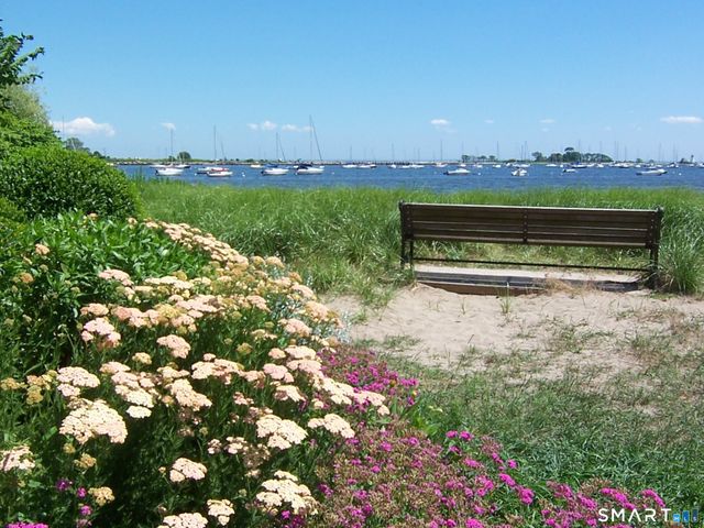 27 Nash Lane 5, Bridgeport, CT 06605