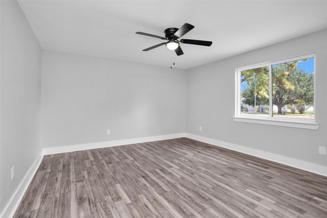 101 April Point Place, Conroe, TX 77356