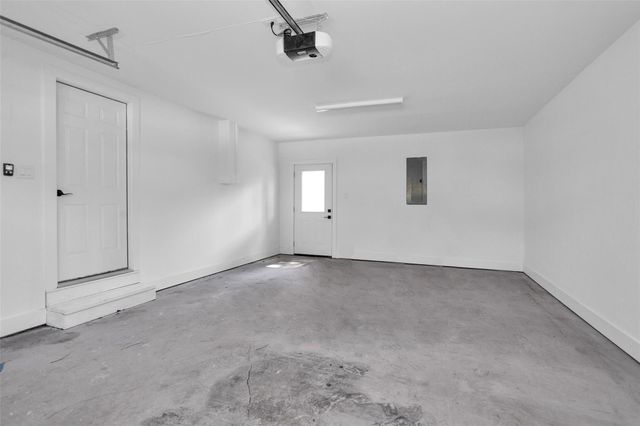 101 April Point Place, Conroe, TX 77356