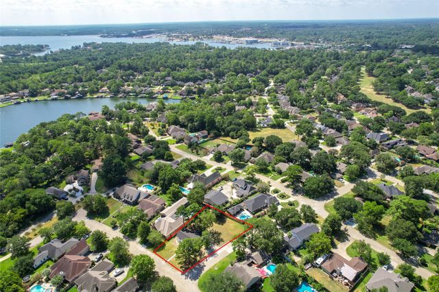 101 April Point Place, Conroe, TX 77356