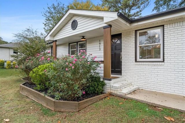 1913 Heathridge Court SE, Smyrna, GA 30080