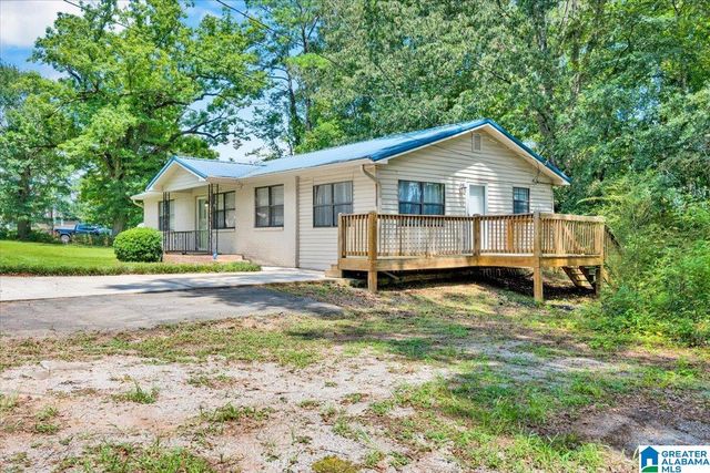 678 FLINT HILL ROAD, Bessemer, AL 35022