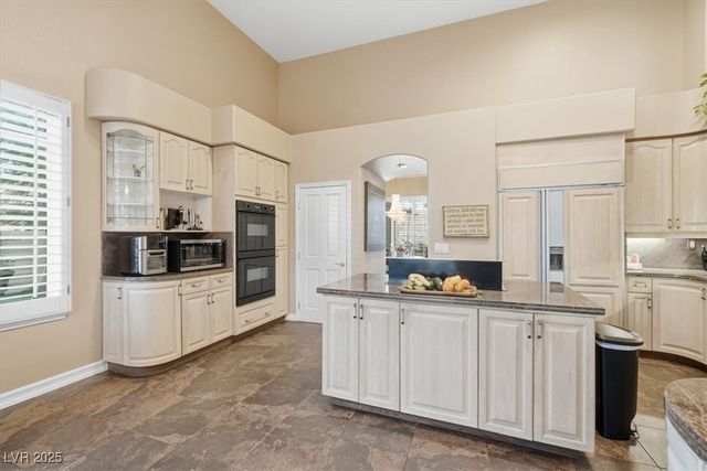 8104 Wispy Sage Way, Las Vegas, NV 89149