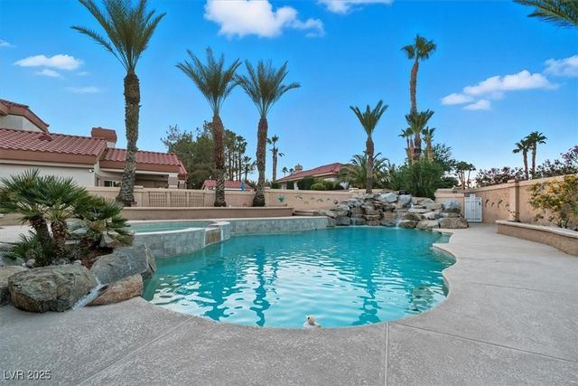 8104 Wispy Sage Way, Las Vegas, NV 89149