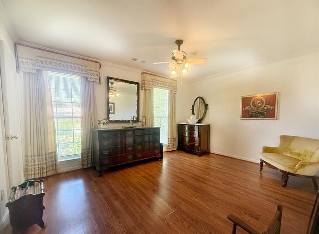 12119 Perthshire Road, Houston, TX 77024