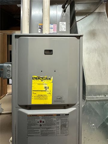 774 Hill St, Baldwin Twp, PA 15226