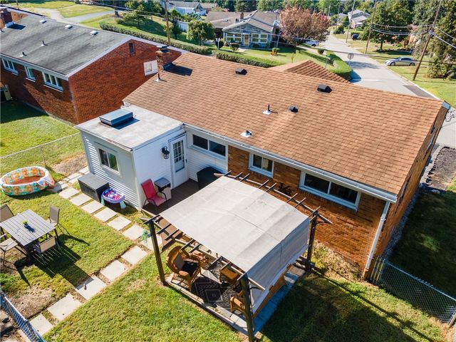 774 Hill St, Baldwin Twp, PA 15226