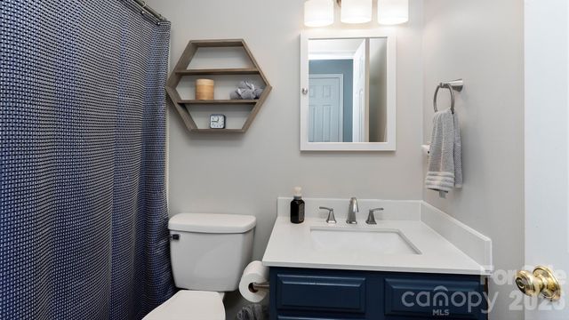19823 Henderson Road C, Cornelius, NC 28031